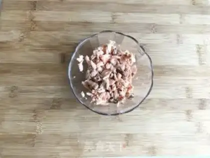 Make Spinach salmon sandwich step 5