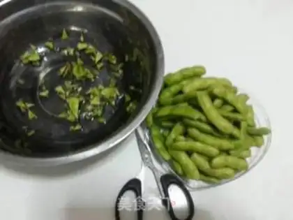 Make Five saline beans step 2