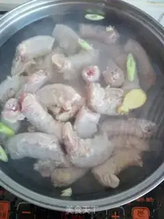 Make Spicy chicken step 1