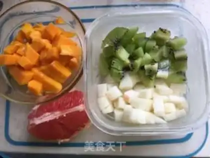 Make Fruit yogurt salad step 4