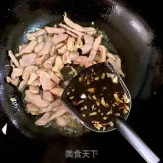 Make Crab mushrooms and fried meat step 3