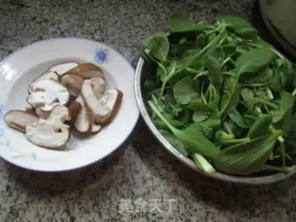Make Fry mushrooms step 0