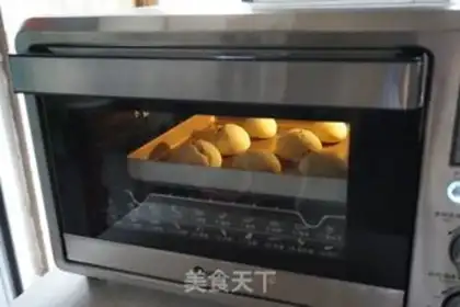 Make Potato buns onions step 9