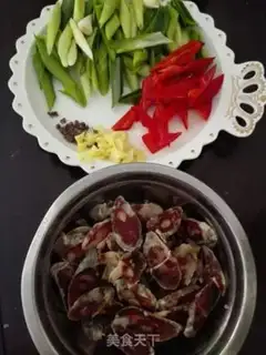 Make Garlic sausage step 1