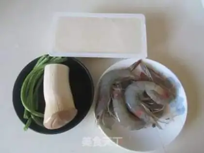 Make Shrimp almonds and mushrooms step 0
