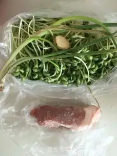 Make Sour sprouts step 0
