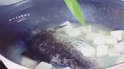 Make The tofu soup of the white fish step 5