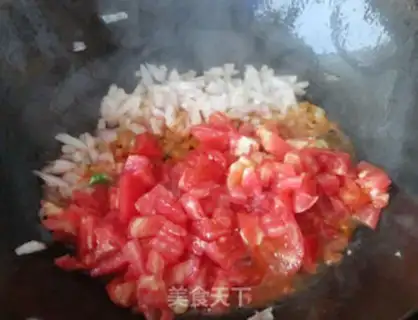 Make A salmon rice sandwich step 3