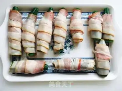 Make Autumn bacon rolls step 5