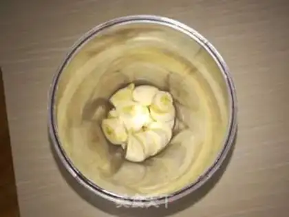 Make Banana shake step 2