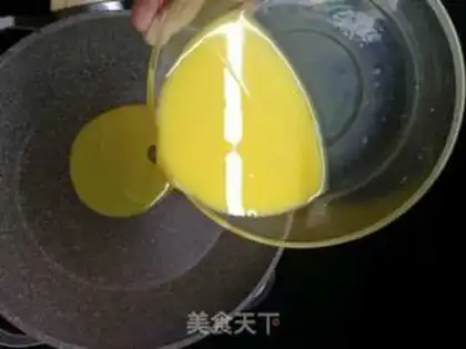 Make Autumn cheese and eggs step 7