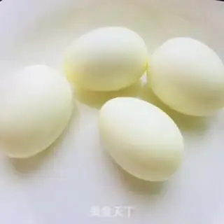 Make A petal egg step 0