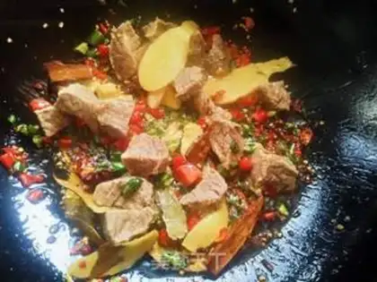 Make Cream beef stew potatoes step 4