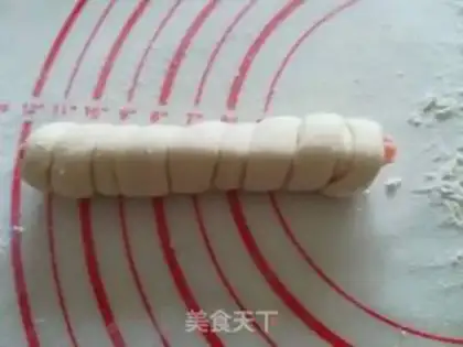 Make Fancy buns step 5