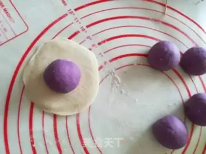Make Fancy buns step 6
