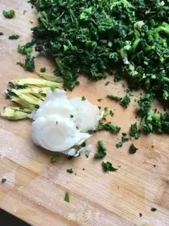 Make Tomato gravy meatball spinach noodles step 6