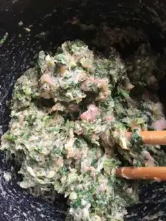 Make Tomato gravy meatball spinach noodles step 10