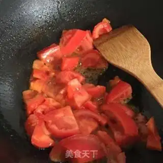 Make Tomato gravy meatball spinach noodles step 14