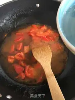 Make Tomato gravy meatball spinach noodles step 15