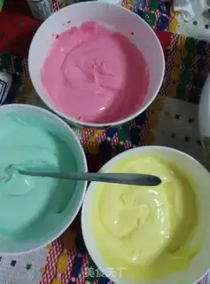 Make Rainbow ice cream step 3