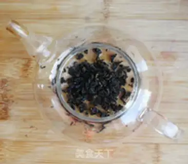Make A lemon tea step 2