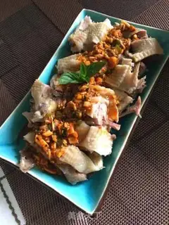 Make A regular saloon chicken step 2