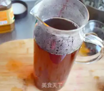 Make A lemon tea step 6