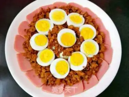 Make Meat and ham eggs step 5