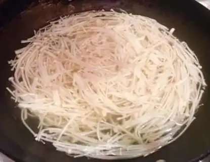 Make Flavoured cow, golden mushroom step 0