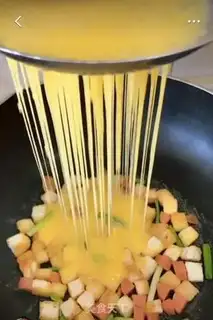 Make Medium Pizza step 4