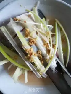 Make Vacuate fish tails step 2