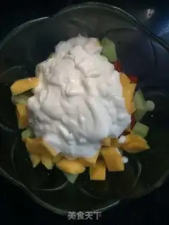 Make Singing yogurt salad step 4