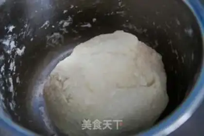 Make Hot noodles, duck eggs, fried dumplings step 0