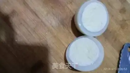 Make Garlic sprouts of goose eggs step 3