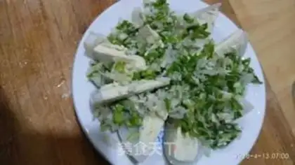 Make Garlic sprouts of goose eggs step 6
