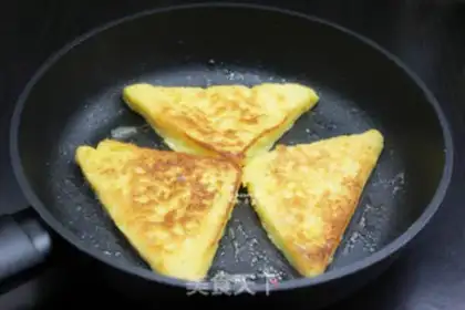 Make Egg toast step 6