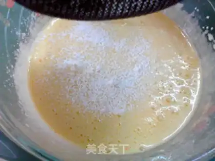 Make Vanilla Farov magic cake step 6