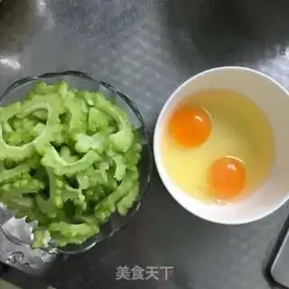 Make Scrambled eggs step 0