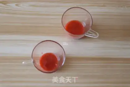 Make Strawberry appleade step 8