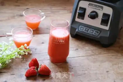 Make Strawberry appleade step 10