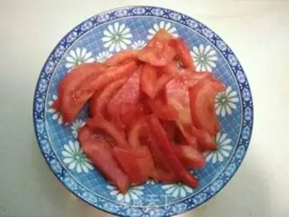 Make Tomato and cabbage step 1