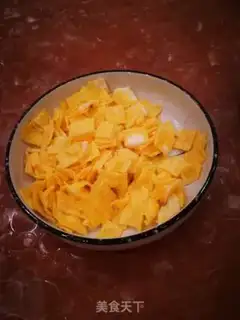Make Egg fried rice step 1