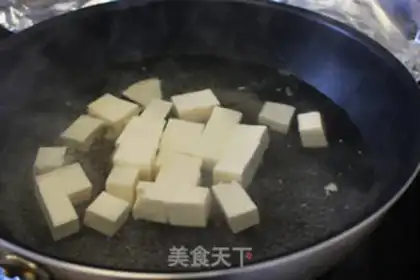 Make Onion chips step 1