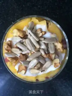 Make Nuts yogurt cup step 5