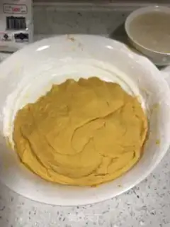 Make Cute pumpkin pie step 8