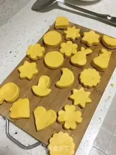 Make Cute pumpkin pie step 11