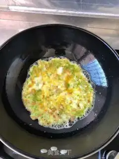 Make Spicy shrimp omelet step 5