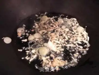Make Garlic fried meat step 4