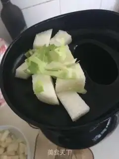 Make Pear-covered juice step 3