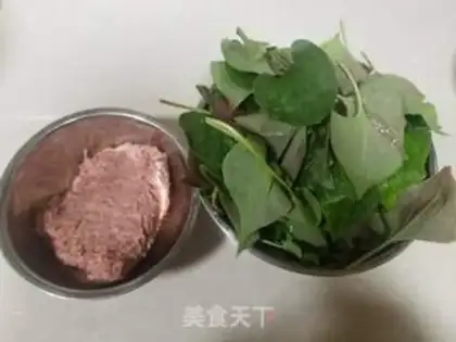 Make Fish weed meatball soup step 0